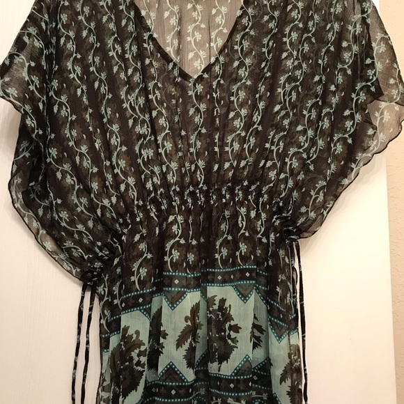 Sheer Top - Picture 3 of 3